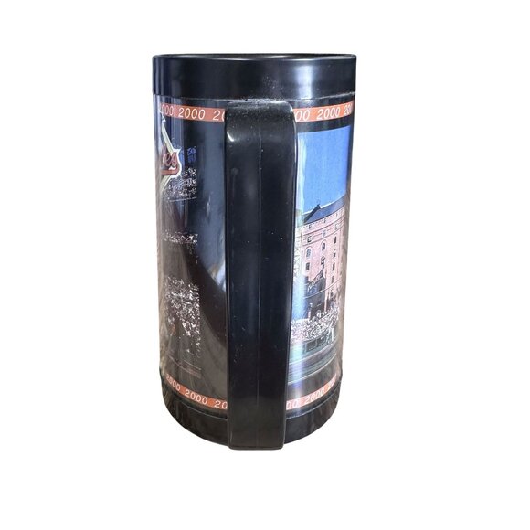 Vintage 2000 Baltimore Orioles Camden Yards Stadium Plastic Mug GC - Picture 2 of 6